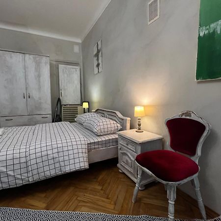 Loft-Style Apt On Virmenska Str Lviv Exterior foto