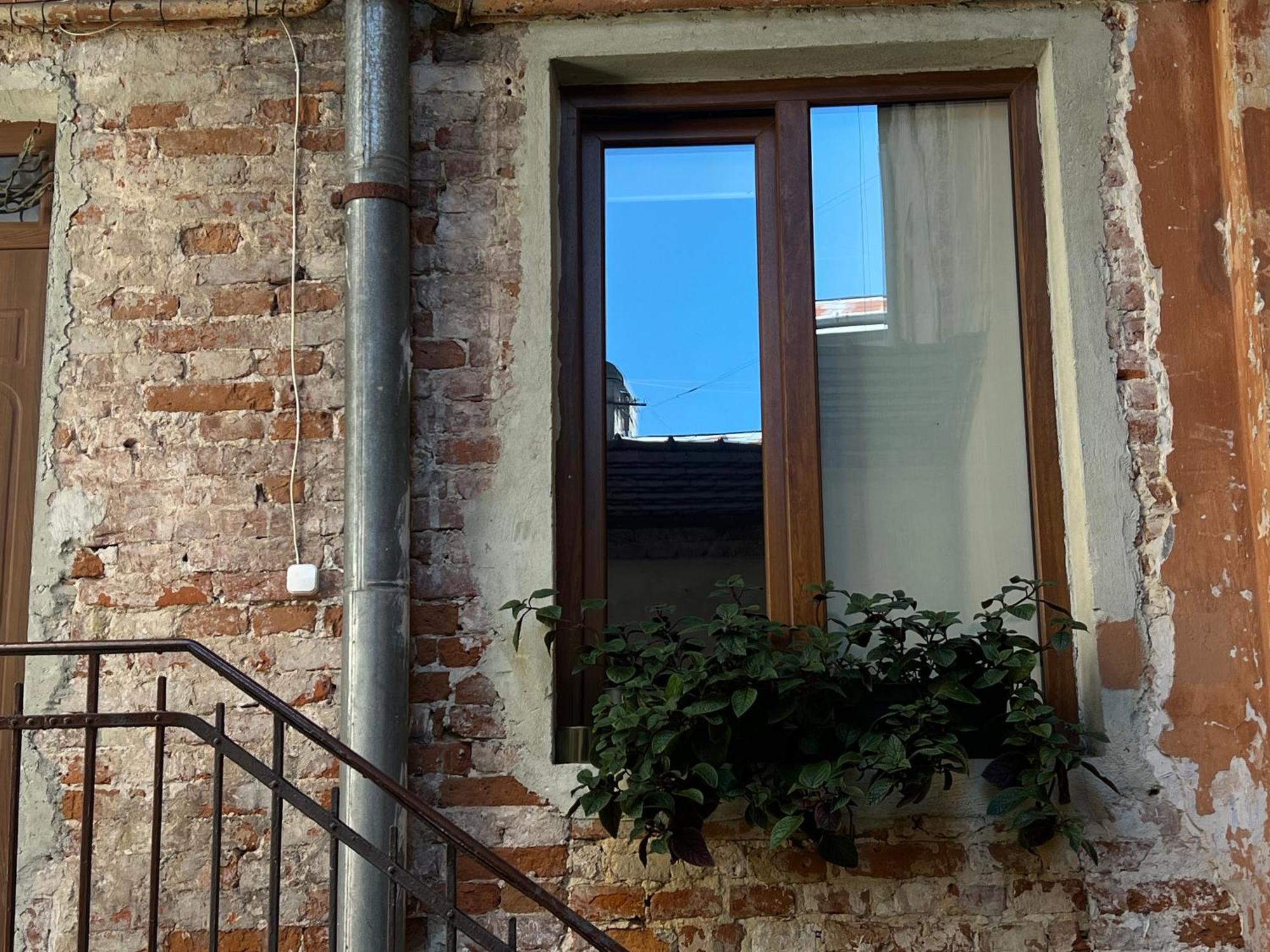 Loft-Style Apt On Virmenska Str Lviv Exterior foto